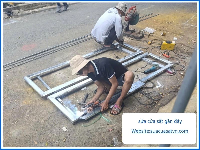 Cam kết chất lượng từ dịch vụ sửa cửa sắt Nhà Bè