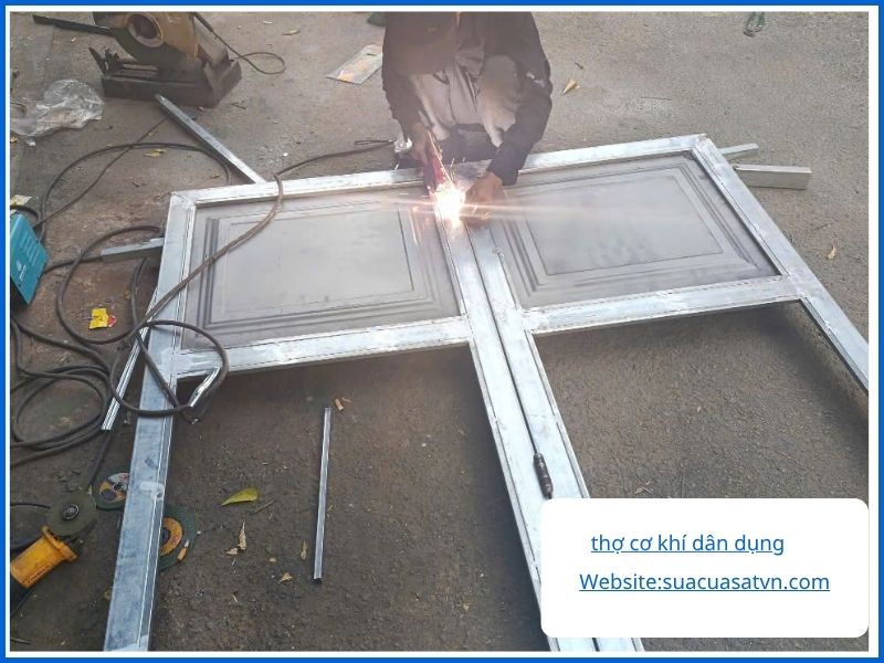 Thực Trạng Và Nhu Cầu Bảo Trì Công Trình Sắt Tại Quận 3